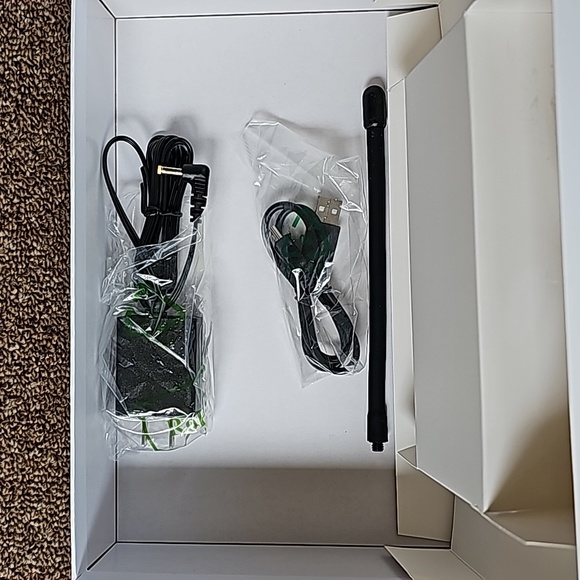 Digital Photo Frame - Picture 10 of 16